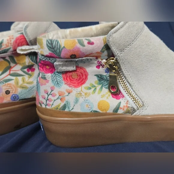 Keds x Rifle Paper Cooper Garden Party Sneaker in Tan - Size 6 - Picture 9 of 12